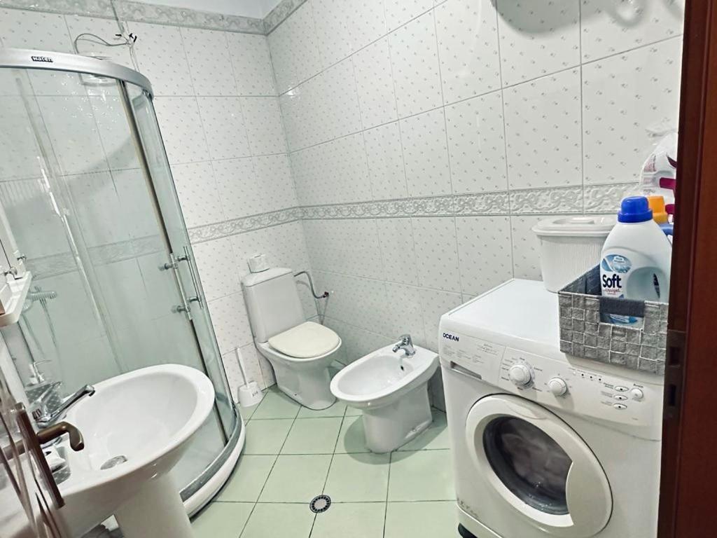 Top Central Apartment Tirana Esterno foto